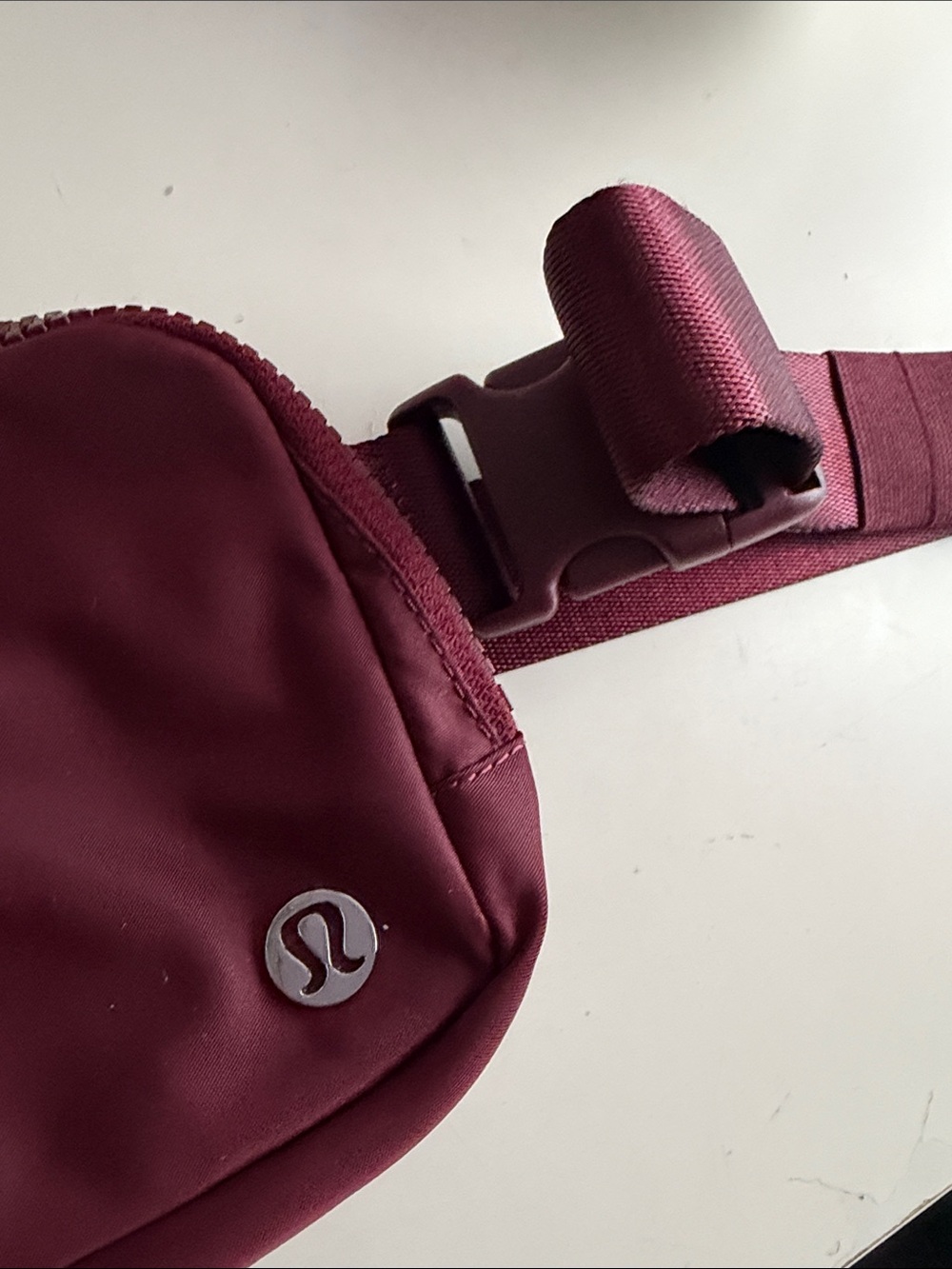 Lululemon 1L belt bag - Picture 2 of 4